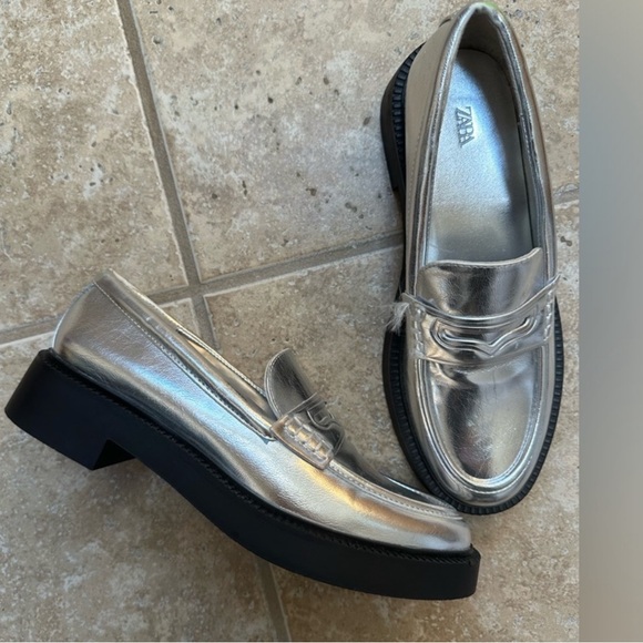 ZARA Metallic Silver Lug Sole Loafers - Picture 11 of 11